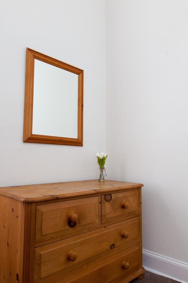 Spacious And Bright Polworth Flat 에든버러 외부 사진